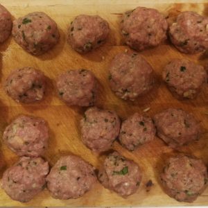 Step 5: the polpette have been shaped.